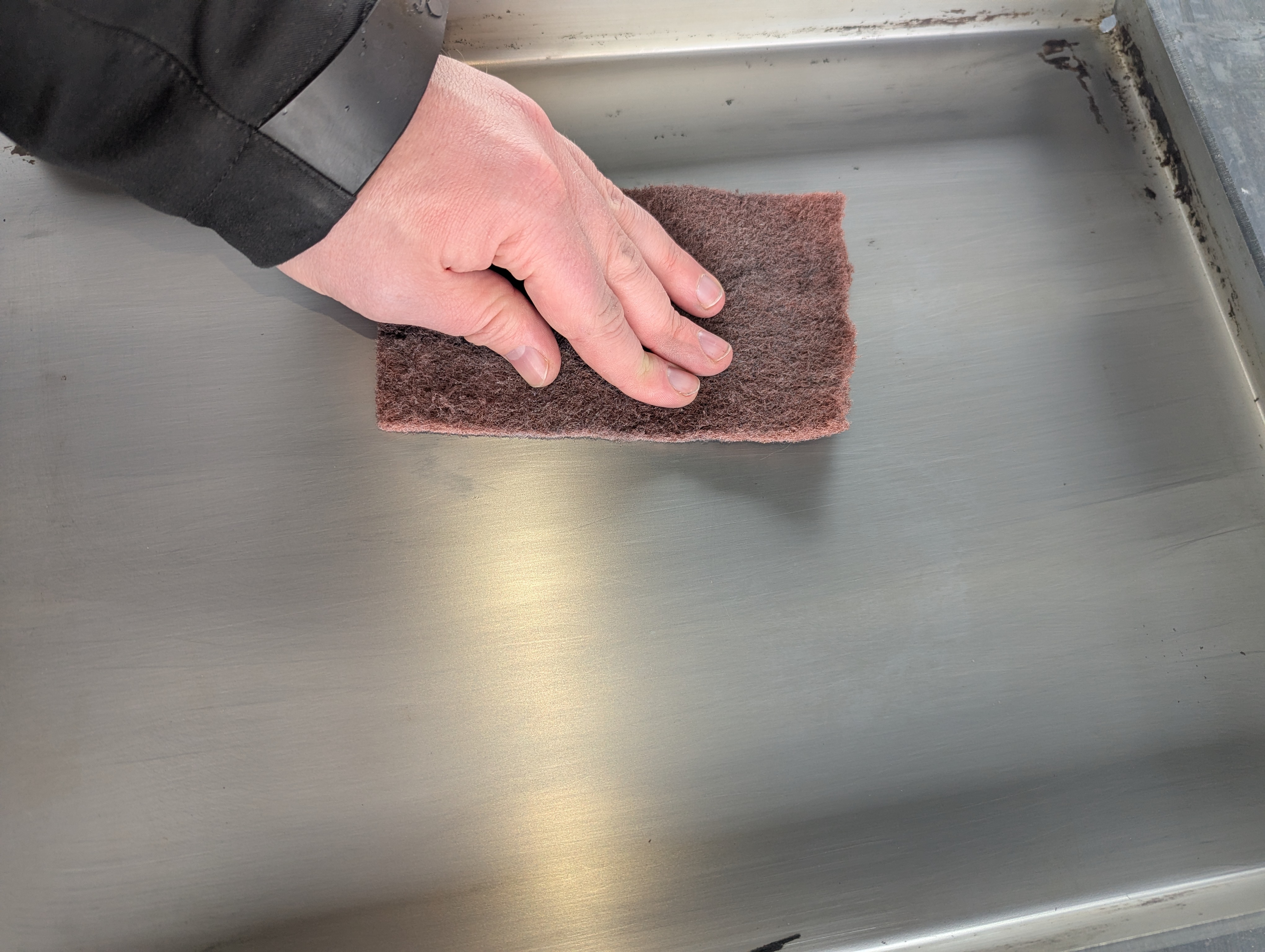 Plancha Edelstahl Schleifvlies schleifen Edelstahl Plancha restaurieren schleifen
